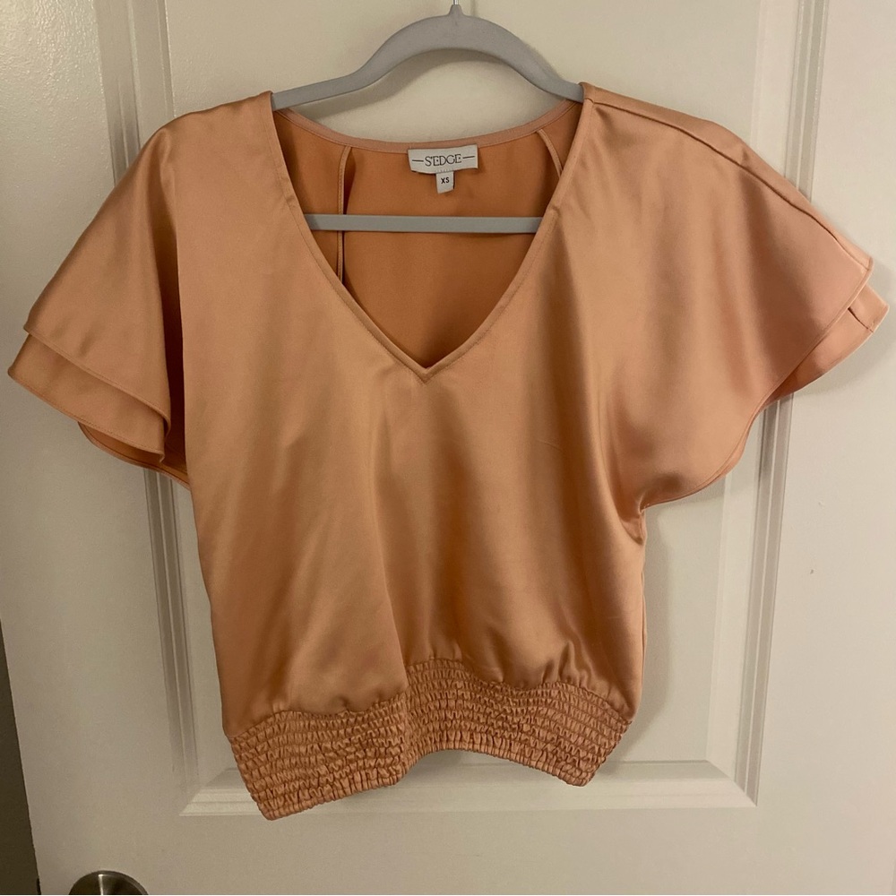 S’edge Peach V-Neck Flutter-Sleeve Top with Smocked Waist